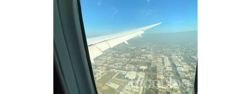 ロサンゼルスの上空飛行機からの眺め(筆者撮影)