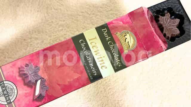 ナイアガラの滝お土産:アイスワインのダークチョコレート(筆者撮影)
