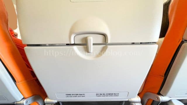 チェジュ航空の座席(筆者撮影)